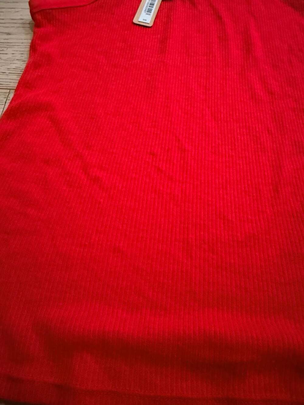 SKIMS Tank Top Red Ribbed - Picture 4 of 5